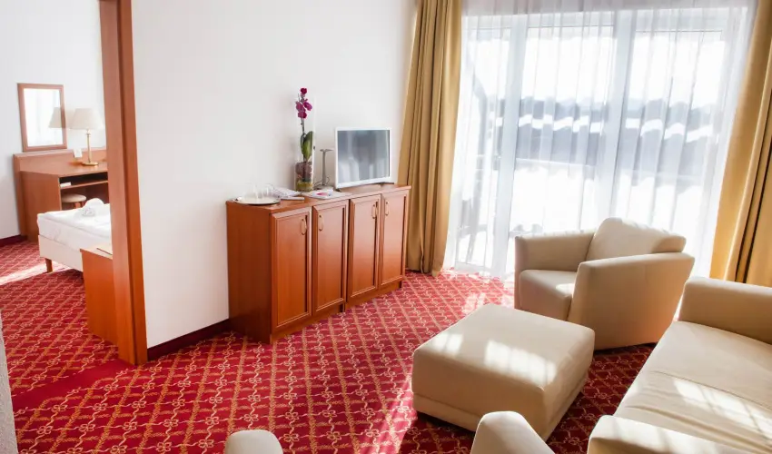 Kt Korona Konferencia & Wellness Hotel Balatonszrsz - Oktber 23.