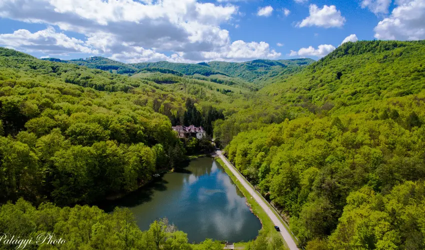 Kkapu Vadszkastly s Hotel & Apartments Nagyhuta - Oktber 23. (min. 2 j)