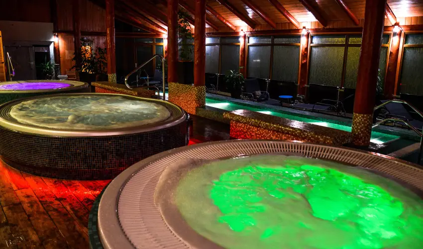 Kkapu Vadszkastly s Hotel & Apartments Nagyhuta - Oktber 23. (min. 2 j)