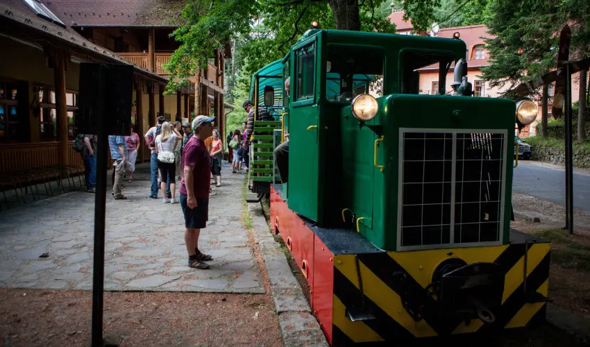 Kkapu Vadszkastly s Hotel & Apartments Nagyhuta - Oktber 23. (min. 2 j)