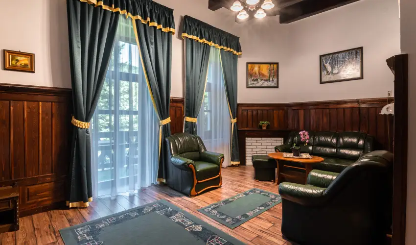 Kkapu Vadszkastly s Hotel & Apartments Nagyhuta - Oktber 23. (min. 2 j)