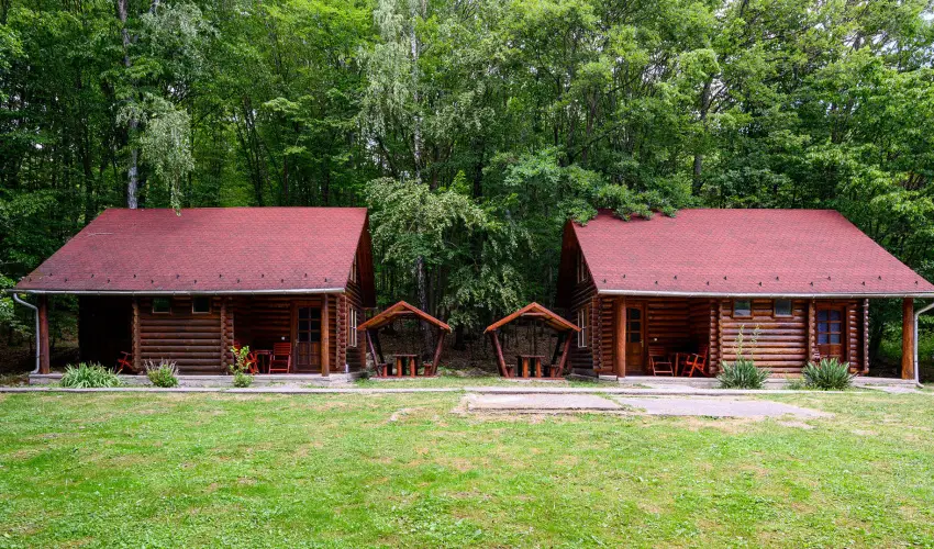 Kkapu Vadszkastly s Hotel & Apartments Nagyhuta - Oktber 23. (min. 2 j)