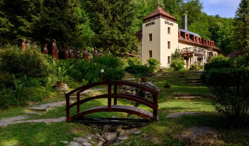 Kkapu Vadszkastly s Hotel & Apartments Nagyhuta - Oktber 23. (min. 2 j)