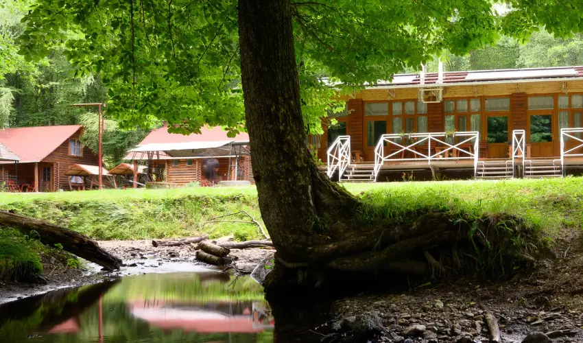 Kkapu Vadszkastly s Hotel & Apartments Nagyhuta - Oktber 23. (min. 2 j)