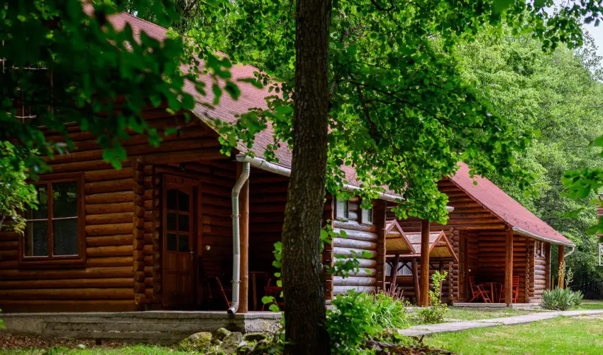 Kkapu Vadszkastly s Hotel & Apartments Nagyhuta - Oktber 23. (min. 2 j)