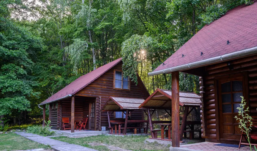 Kkapu Vadszkastly s Hotel & Apartments Nagyhuta - Oktber 23. (min. 2 j)