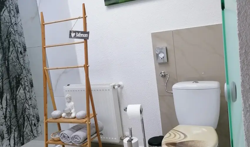 K�kert Pihen�h�z K�szeg - Okt�ber 23. (min. 2 �j)