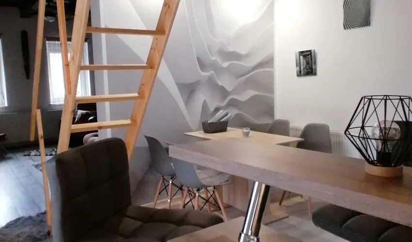 K�kert Pihen�h�z K�szeg - Okt�ber 23. (min. 2 �j)