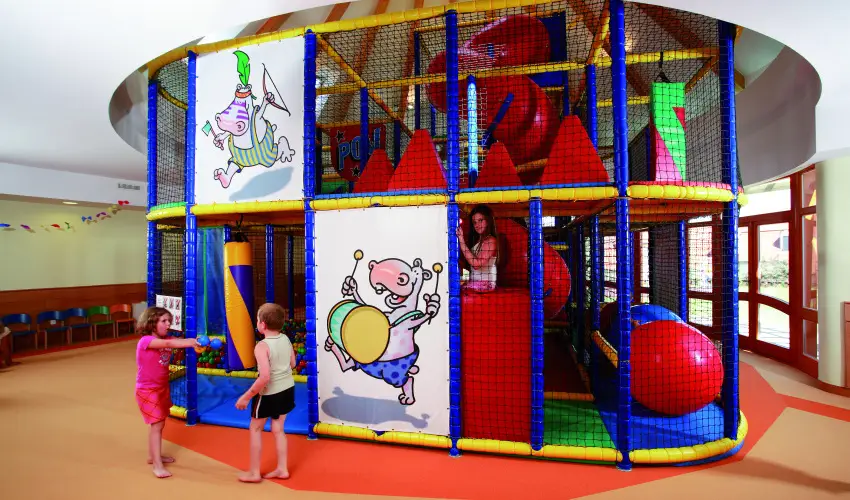 Kolping Family Resort Alsphok - Oktber 23. (min. 3 j)