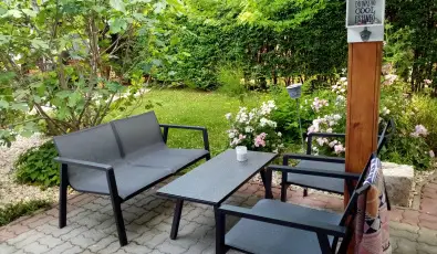 K�szeghegyalja Vend�gh�z Horv�tzsid�ny