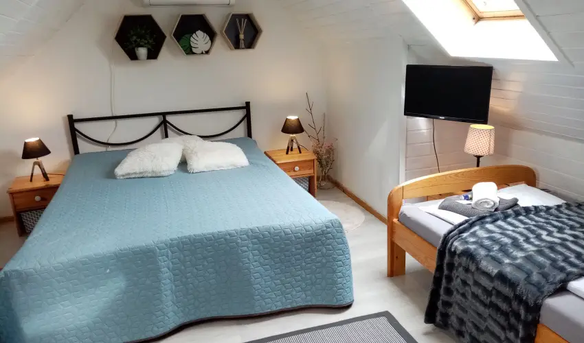 K�szeghegyalja Vend�gh�z Horv�tzsid�ny - Okt�ber 23. (min. 2 �j)