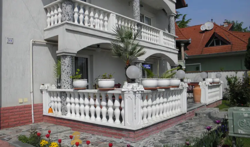 Kristly Apartman Hvz - Oktber 23. (min. 2 j)