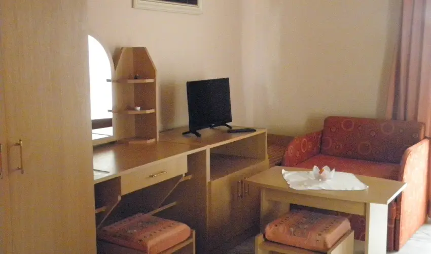 Kristly Apartman Hvz - Oktber 23. (min. 2 j)