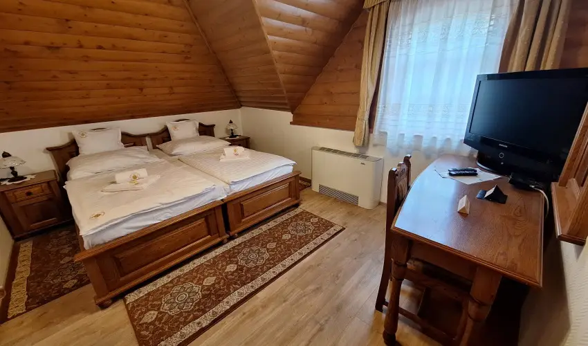 Kulacs Csrda & Panzi Eger - Oktber 23. (min. 2 j)