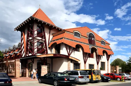 Hotel Kum�nia - Okt�ber 23.