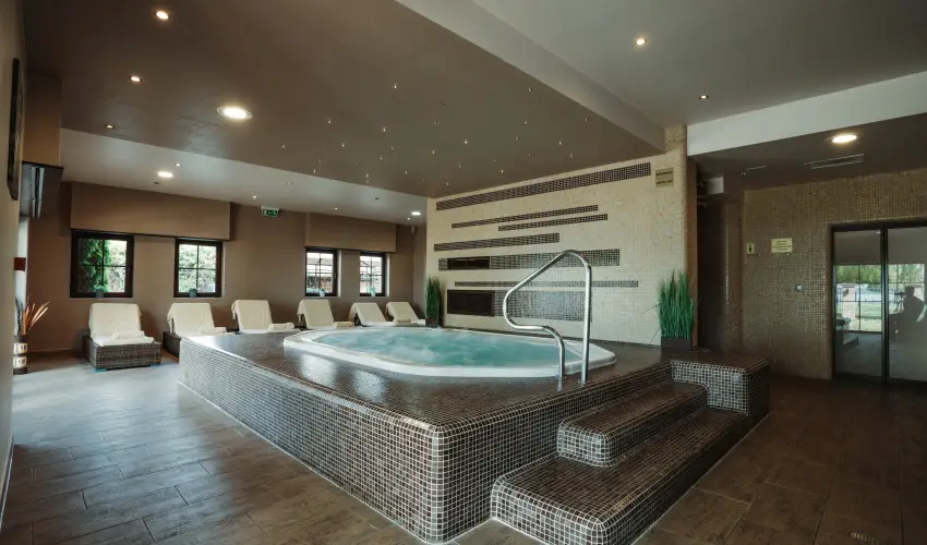 La Riva Hotel Si�fok - Okt�ber 23.