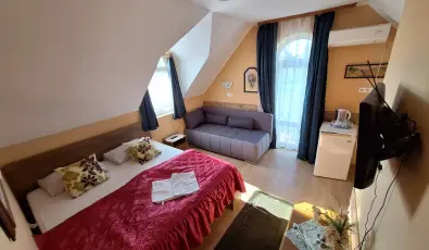 Lag�na Panzi� Sz�nt�d