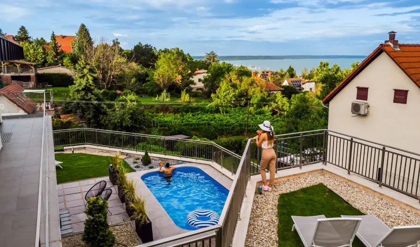 Lake Spirit Boutique Apartments Balatonalmdi - Oktber 23. - teljes elrefizetssel