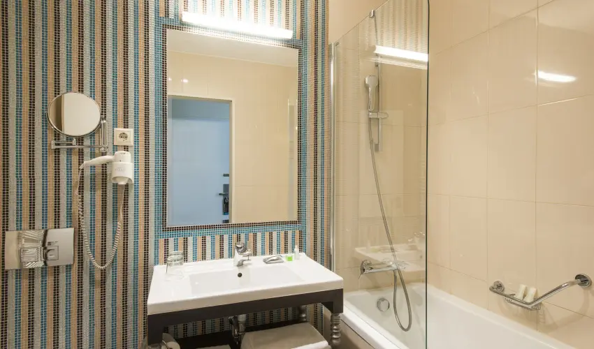 La Prima Fashion Hotel Budapest - Oktber 23. - teljes elrefizetssel