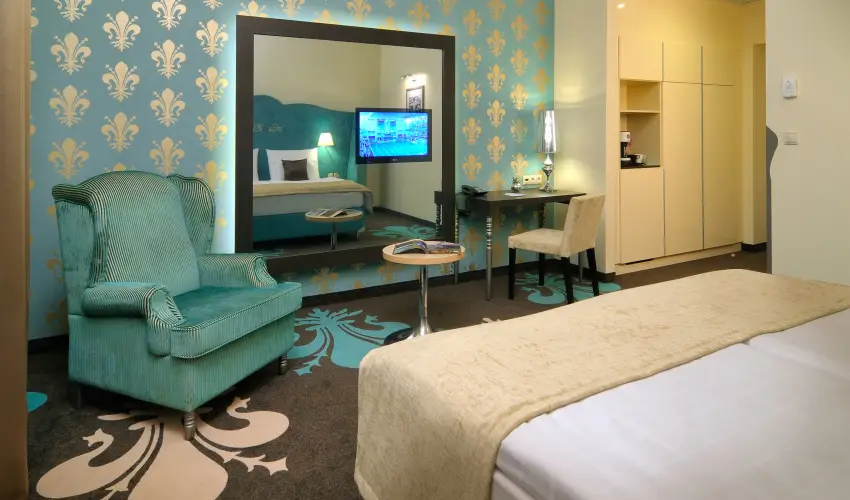 La Prima Fashion Hotel Budapest - Oktber 23. - teljes elrefizetssel