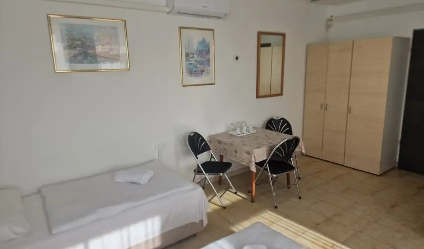 Lencs�s Apartmanh�z Apartmanok Sopron - Okt�ber 23-i Hossz� H�tv�ge Sopronban