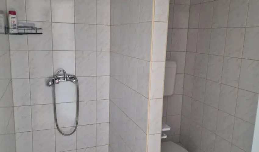 Lencs�s Apartmanh�z Apartmanok Sopron - Okt�ber 23-i Hossz� H�tv�ge Sopronban