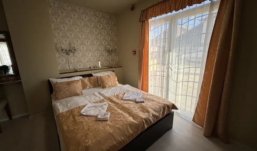 Libra Hotel Veresegyhz - Oktber 23. 