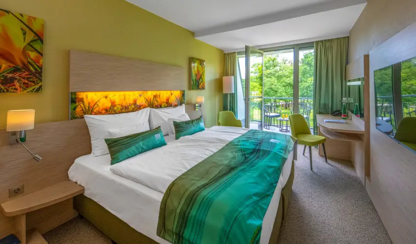 Lifestyle Hotel Mtra Mtrahza - Oktber 23.