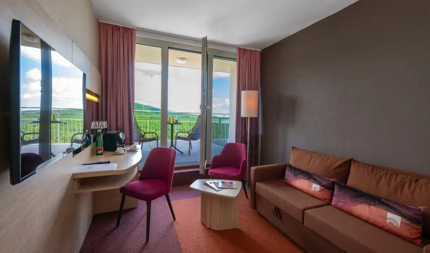 Lifestyle Hotel Mtra Mtrahza - Oktber 23.