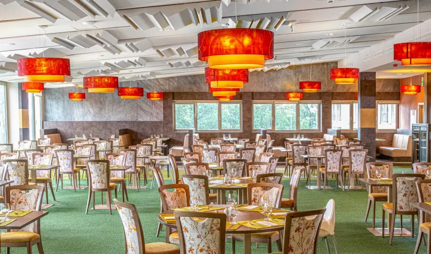 Lifestyle Hotel Mtra Mtrahza - Oktber 23.