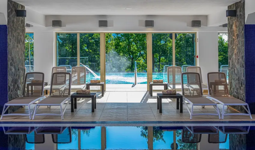 Lifestyle Hotel Mtra Mtrahza - Oktber 23.