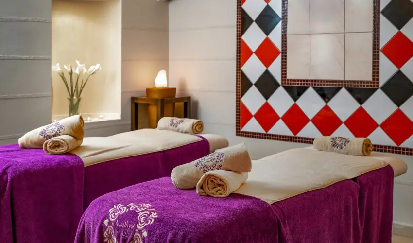 Lifestyle Hotel Mtra Mtrahza - Oktber 23.