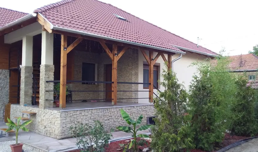 Lilla Apartmanhzak Szilvsvrad - Oktber 23. (min. 2 j)