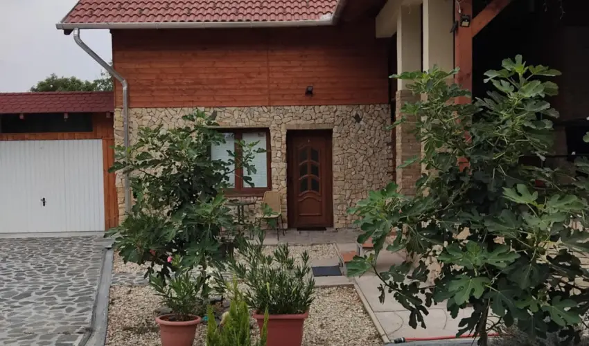 Lilla Apartmanhzak Szilvsvrad - Oktber 23. (min. 2 j)