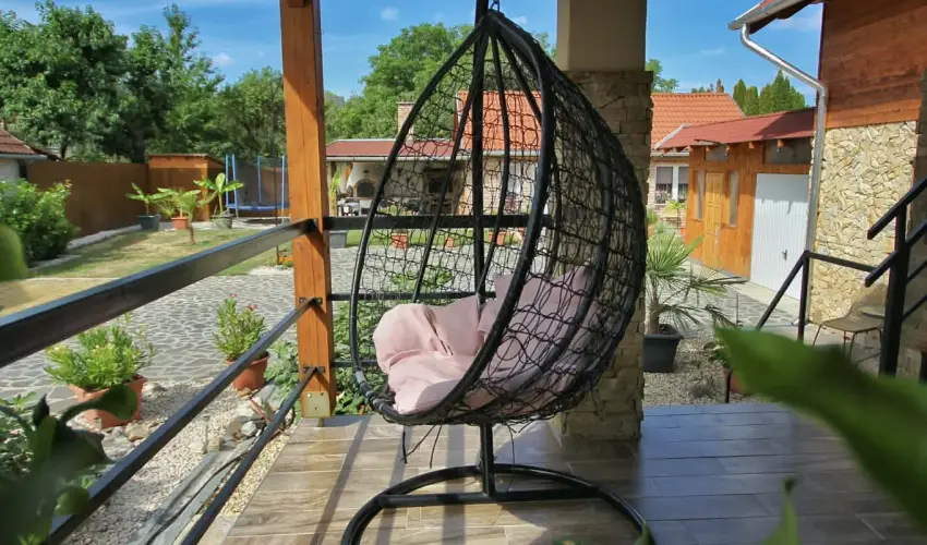 Lilla Apartmanh�zak Szilv�sv�rad - Okt�ber 23. (min. 2 �j)
