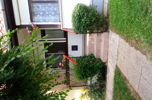 Liza Apartman - Okt�ber 23. (min. 2 �j)