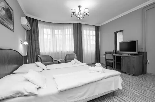 Major Panzi & tterem - Oktber 23.