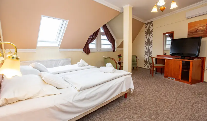 Major Panzi & tterem Hajdszoboszl - Oktber 23.