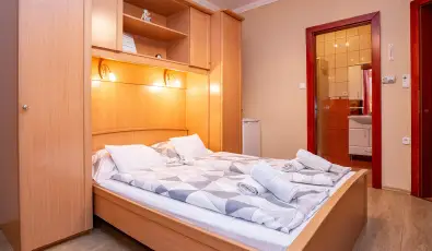 Major Panzi & tterem Hajdszoboszl