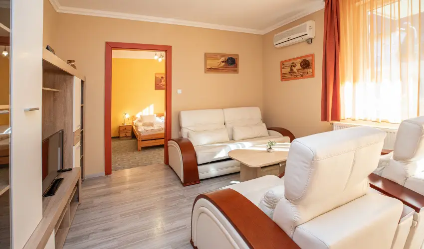 Major Panzi & tterem Hajdszoboszl - Oktber 23.