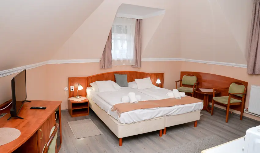 Major Panzi� & �tterem Hajd�szoboszl� - Okt�ber 23.