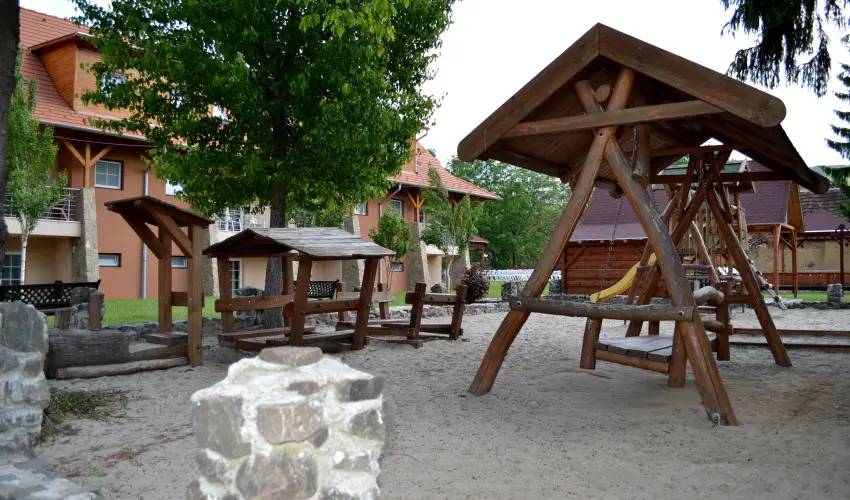 Malomkert Hotel Nagybrzsny - Oktber 23. (min. 2 j)