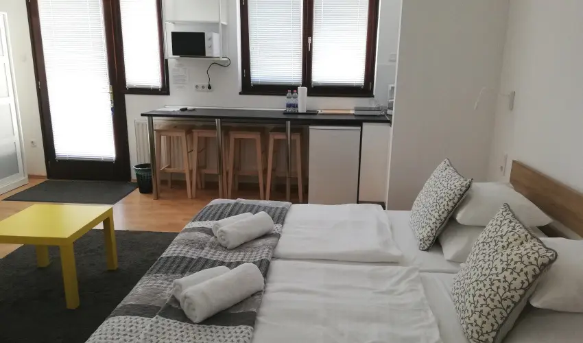 Malom-t Vendghz Tapolca - Oktber 23.