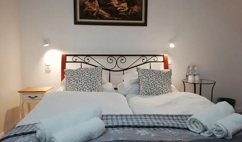 Malom-t Vendghz Tapolca - Oktber 23.