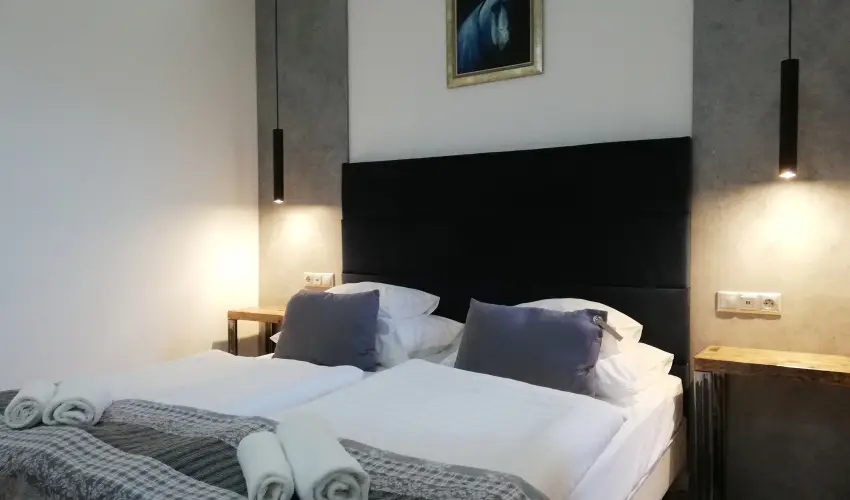 Malom-t Vendghz Tapolca - Oktber 23.