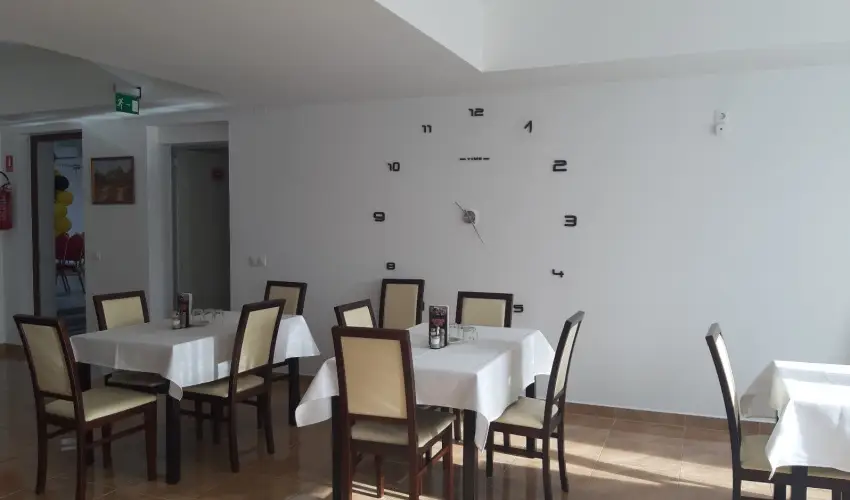 Margarta Apartmanhz Bogcs - Oktber 23. 