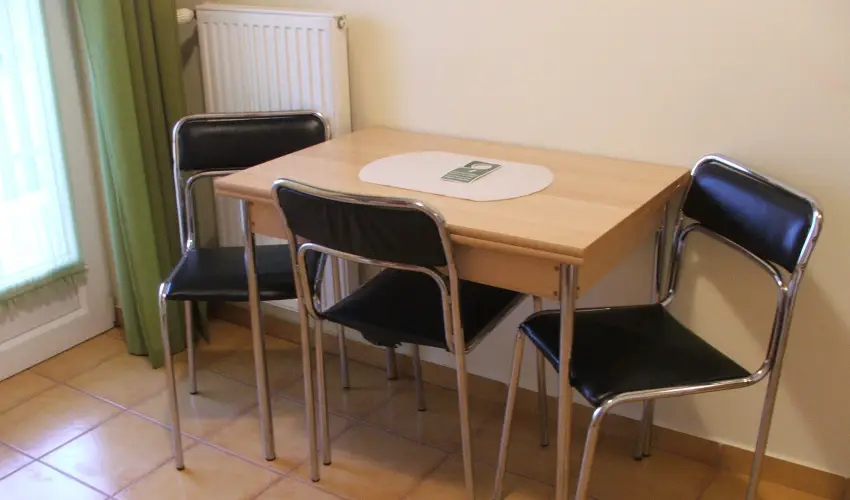 Margarta Apartmanhz Bogcs - Oktber 23. 