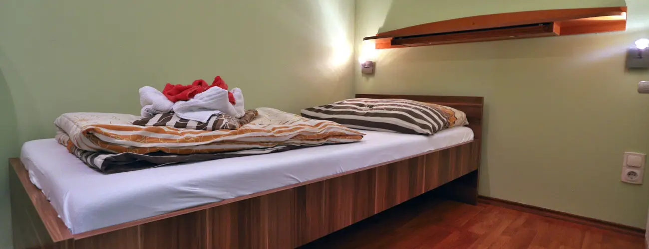 Margarta Apartmanhz Bogcs - Oktber 23. 