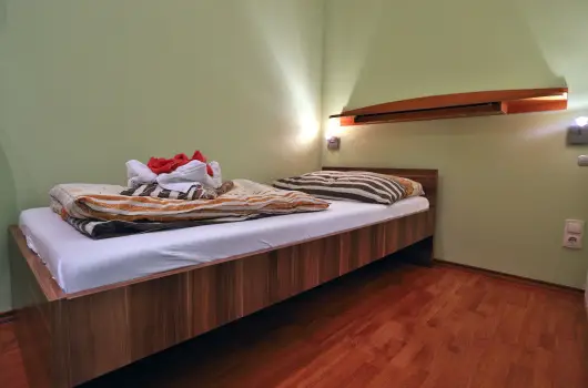 Margarta Apartmanhz - Oktber 23. 