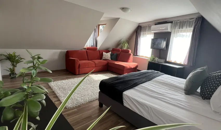 Margar�ta Garden Eger - Okt�ber 23.